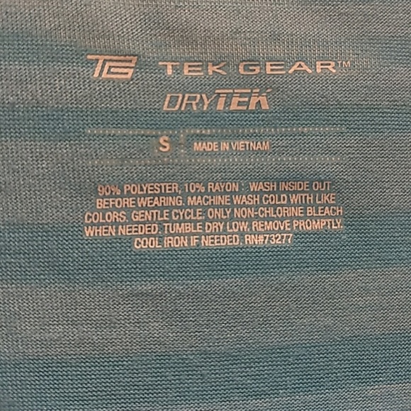 NEW 💛💙Tek Gear Drytek top tee- color blue 💙 - Picture 4 of 6